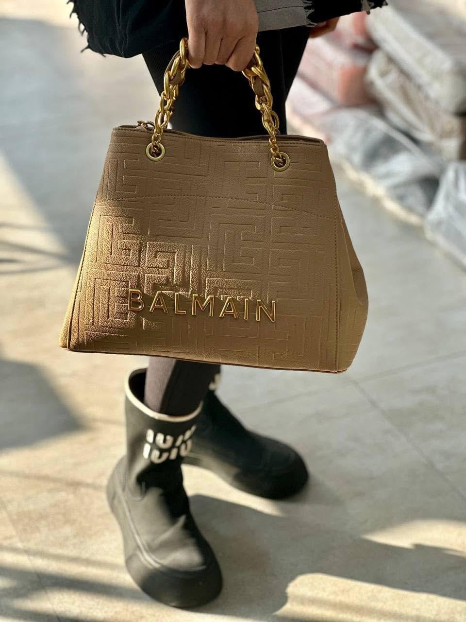 Balmain 1945 Soft Leather Tote Bag in Apricot