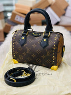 Louis Vuitton Speedy Trunk 20 Bag in Monogram Canvas.