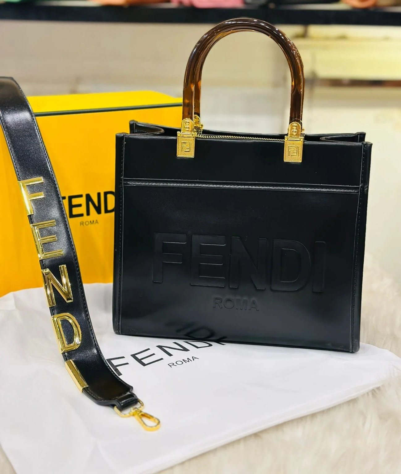 Fendi Sunshine Small Tote Bag in Black Leather