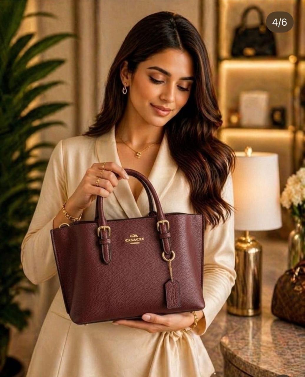 Coach Mollie Tote Bag 25 in Burgundy