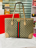 Gucci Ophidia GG Medium Tote in Beige