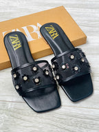 FEMALE SLIDE -056