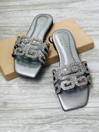 FEMALE SLIDE -050