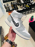 MEN SNEAKERS - 04