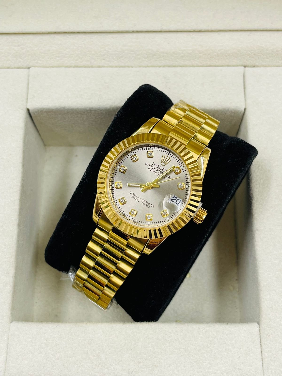 WATCH -17