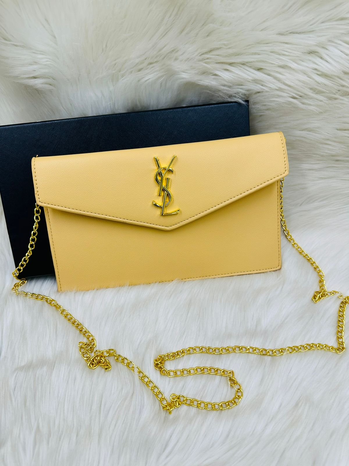 HAND BAG -35