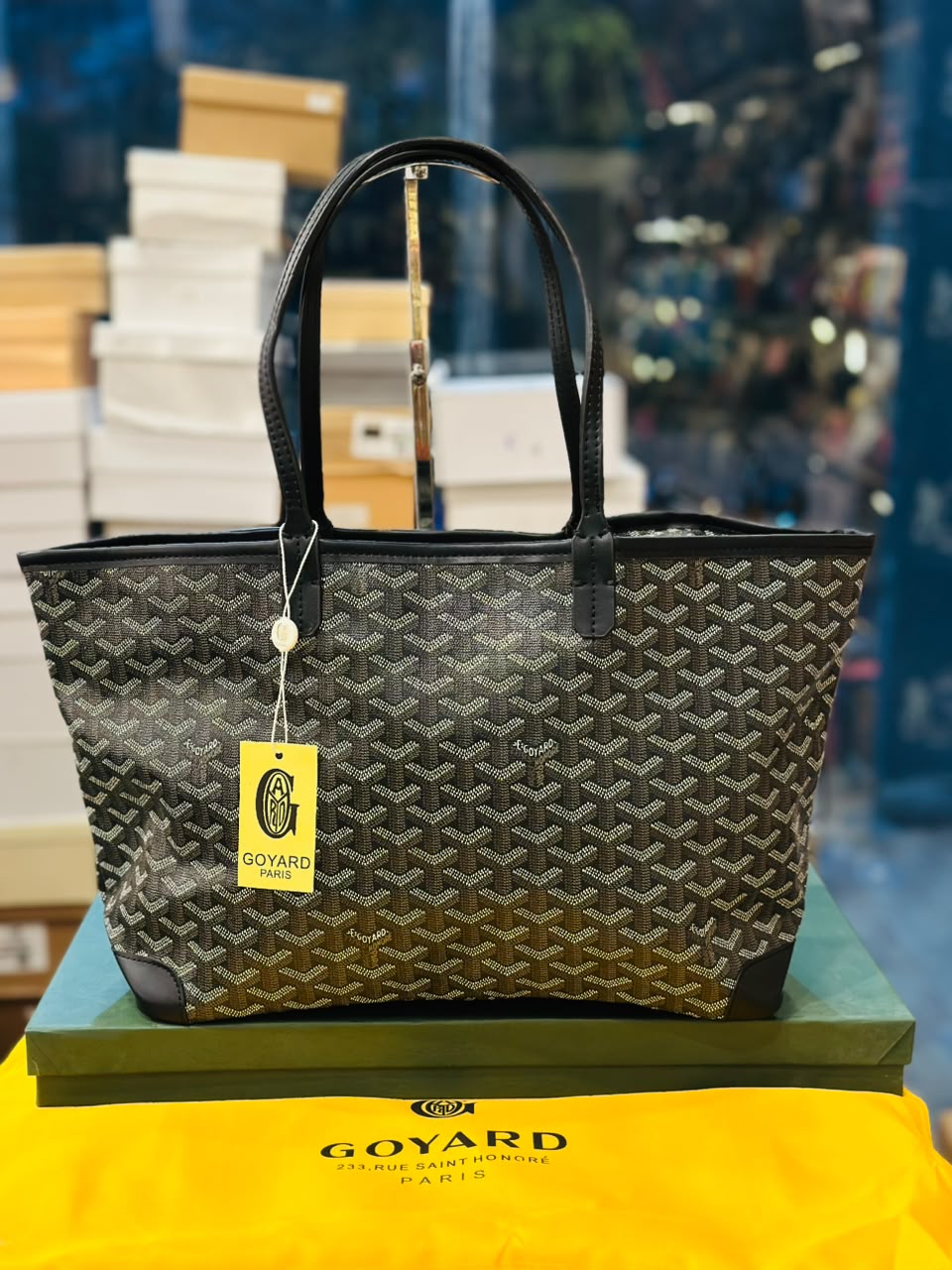 Goyard Saint Louis PM Tote Bag in Black
