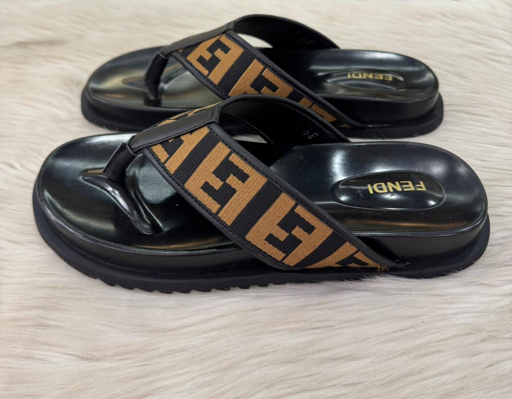 MEN SLIDES -021