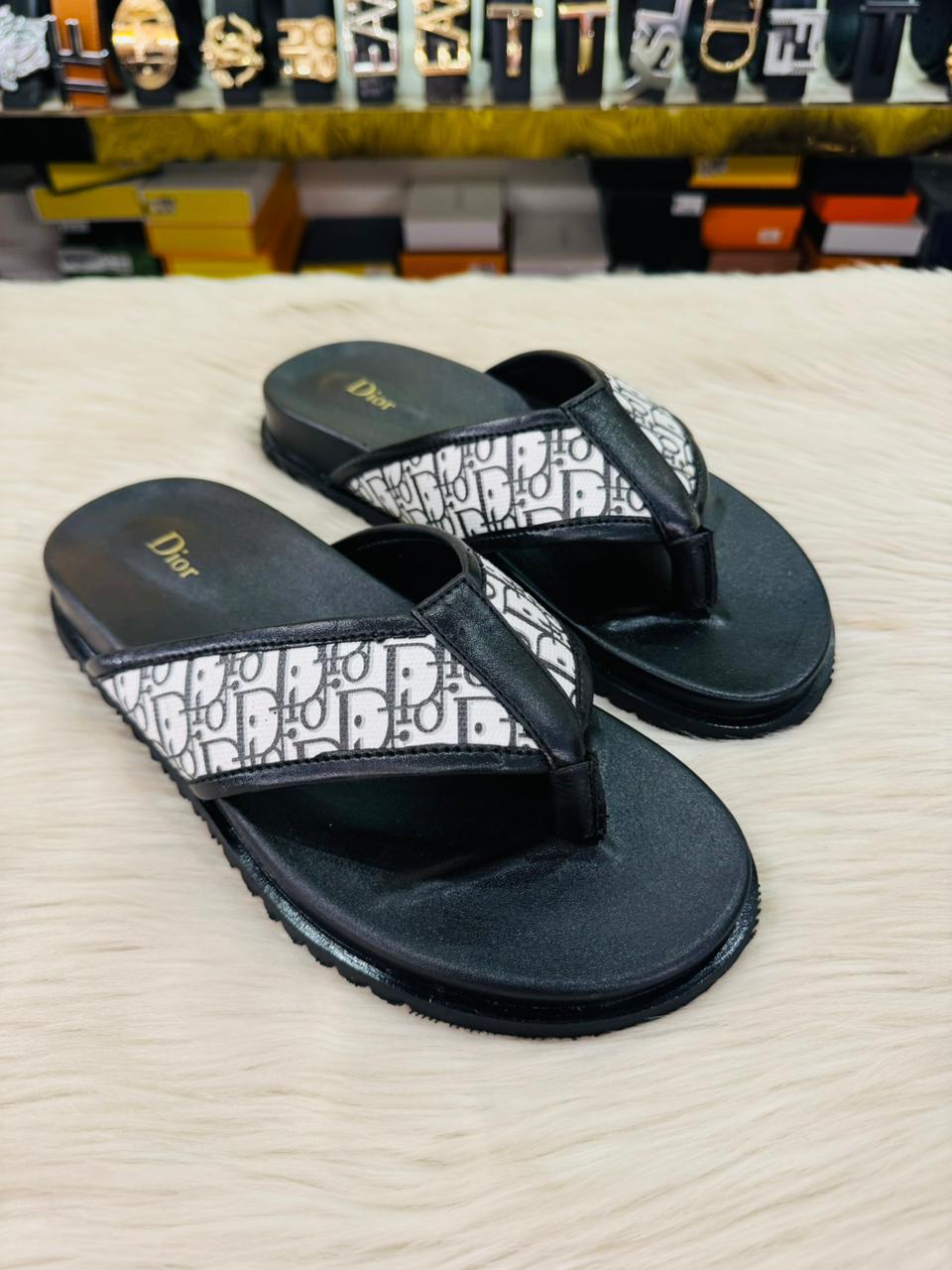 MEN SLIDES -022