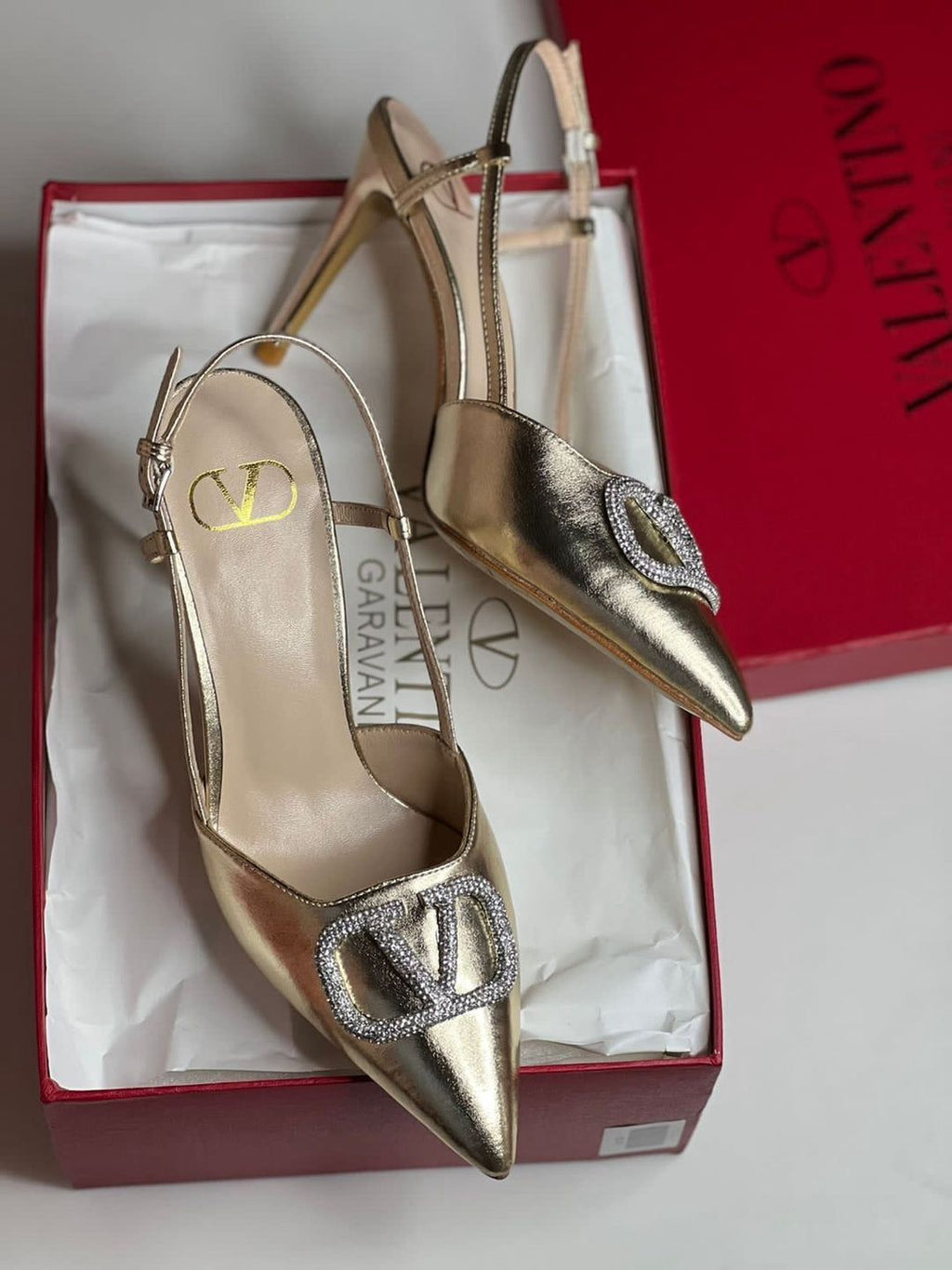 FEMALE HEELS -008