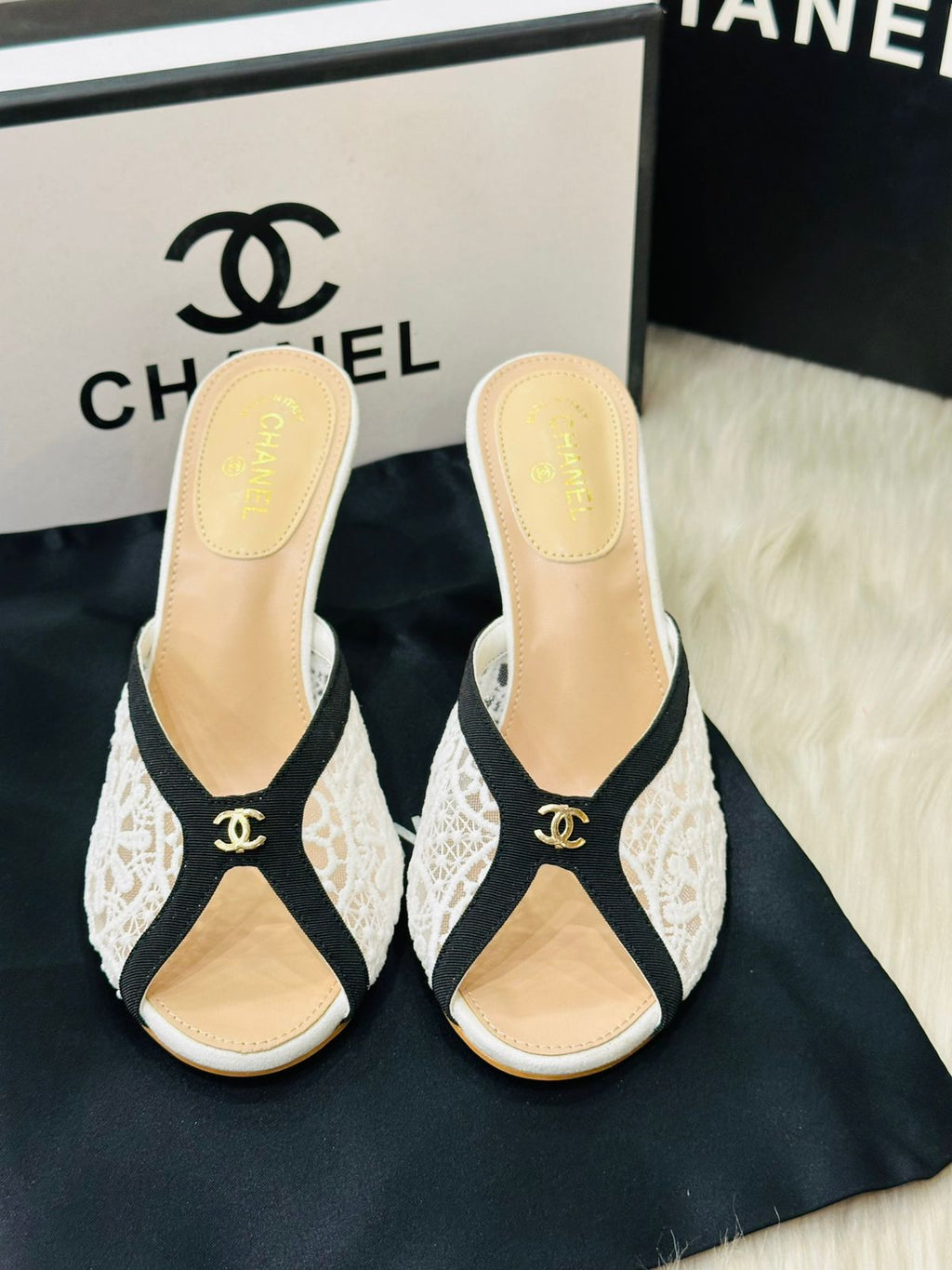 FEMALE HEELS -001