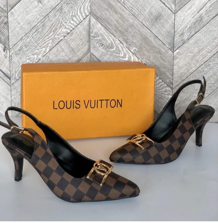 FEMALE HEELS -014