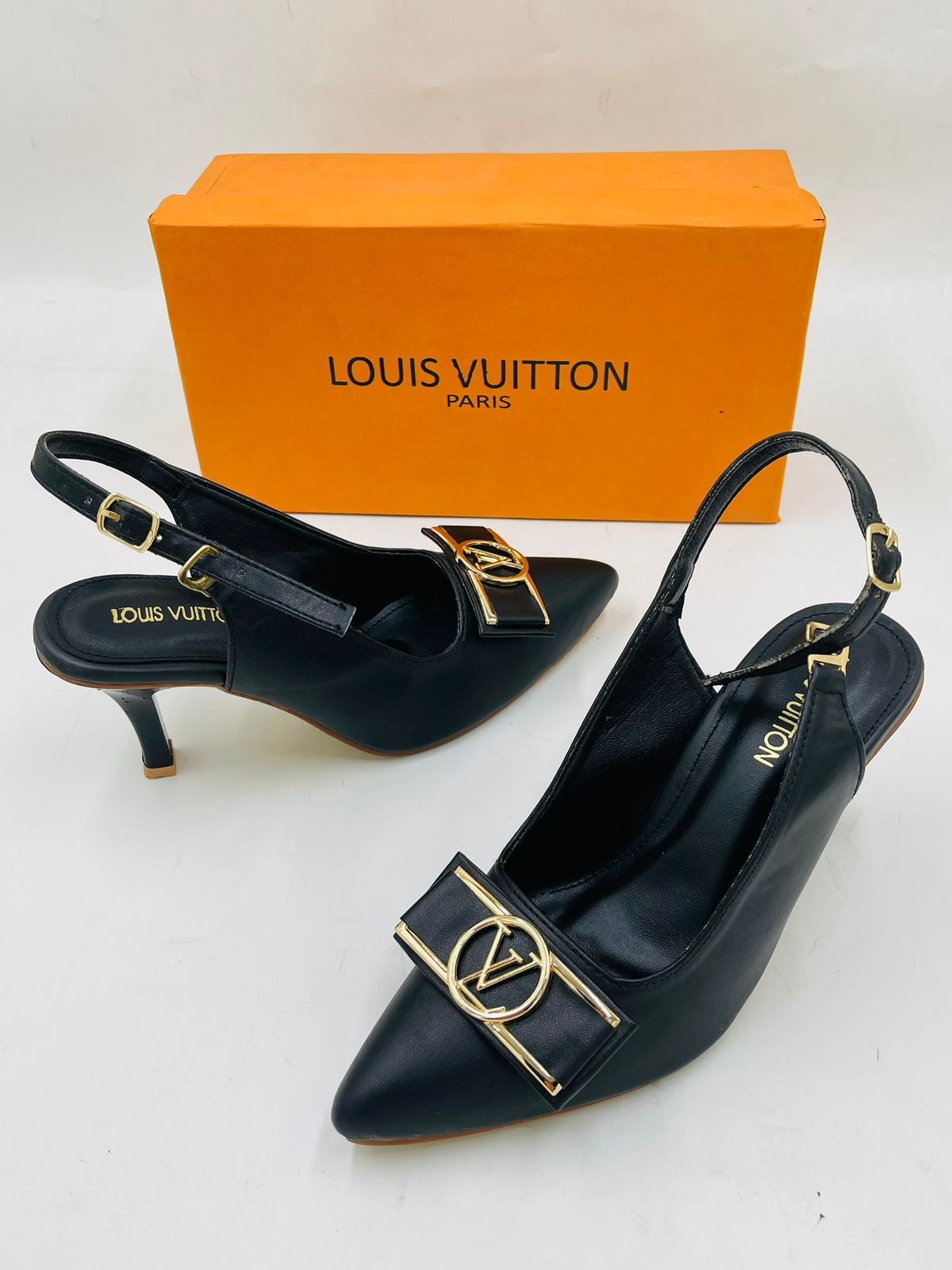 FEMALE HEELS -012