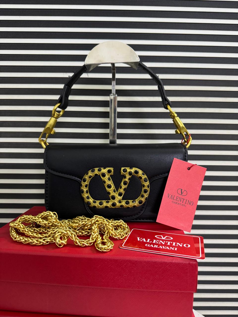 Garavani Locò shoulder bag -HB066