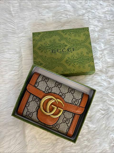 Female wallet-09