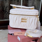 Top handle vanity case-HB28