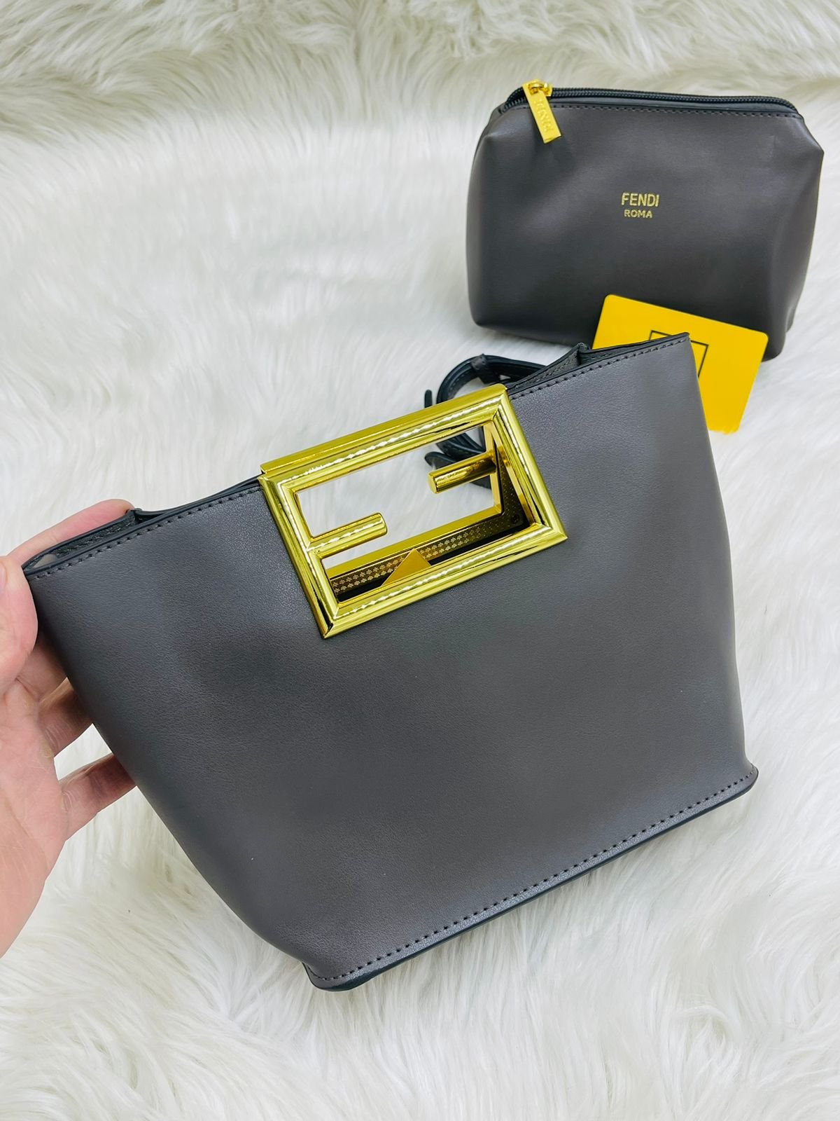 HAND BAG -80