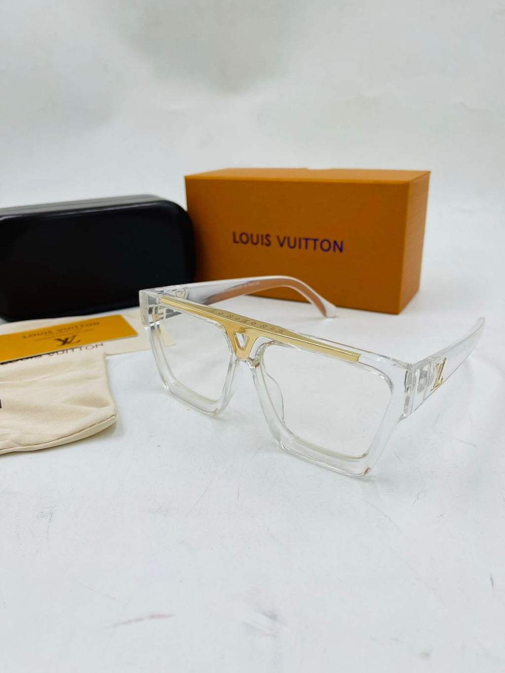 GLASSES -26