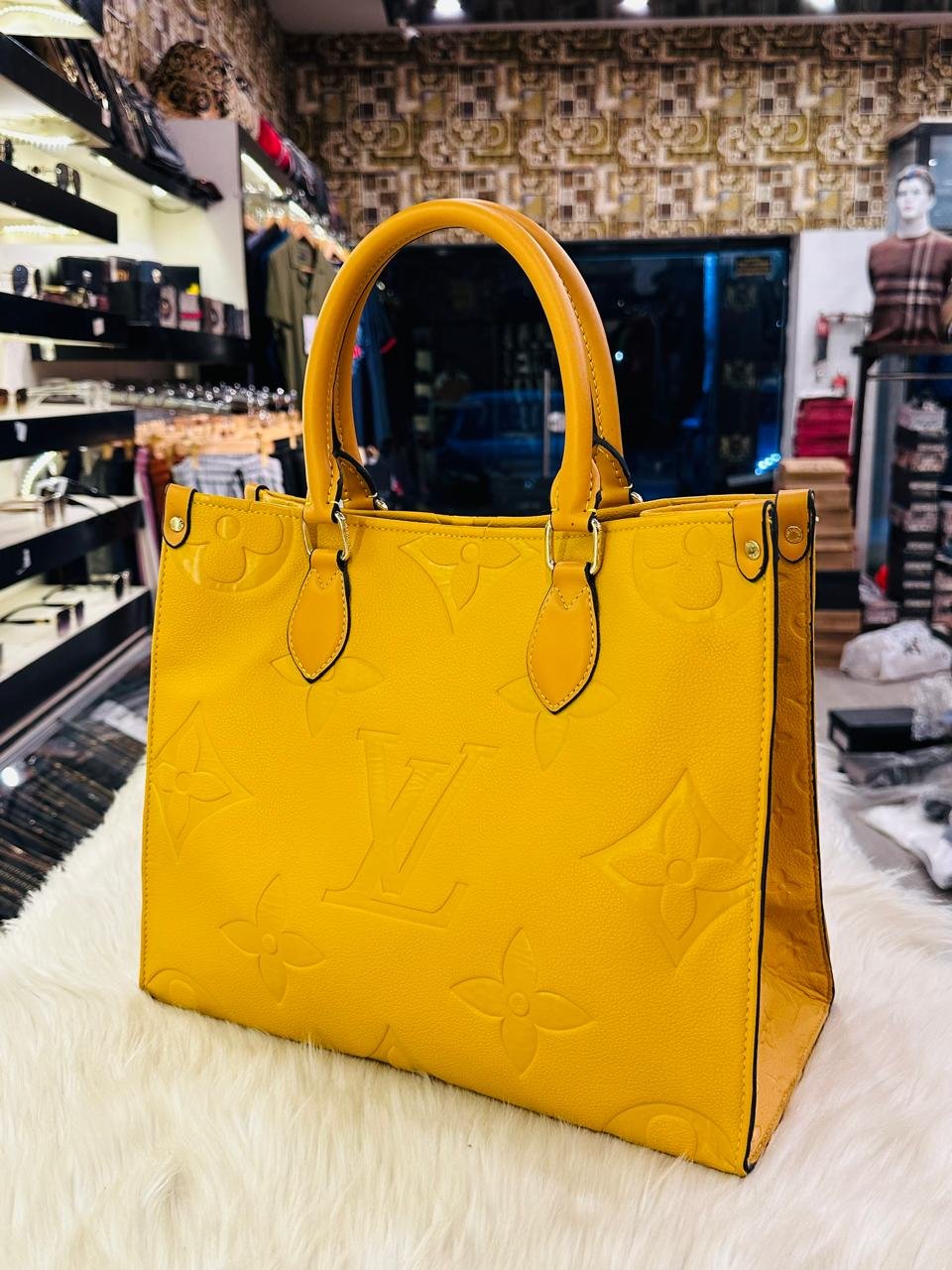HAND BAG -387