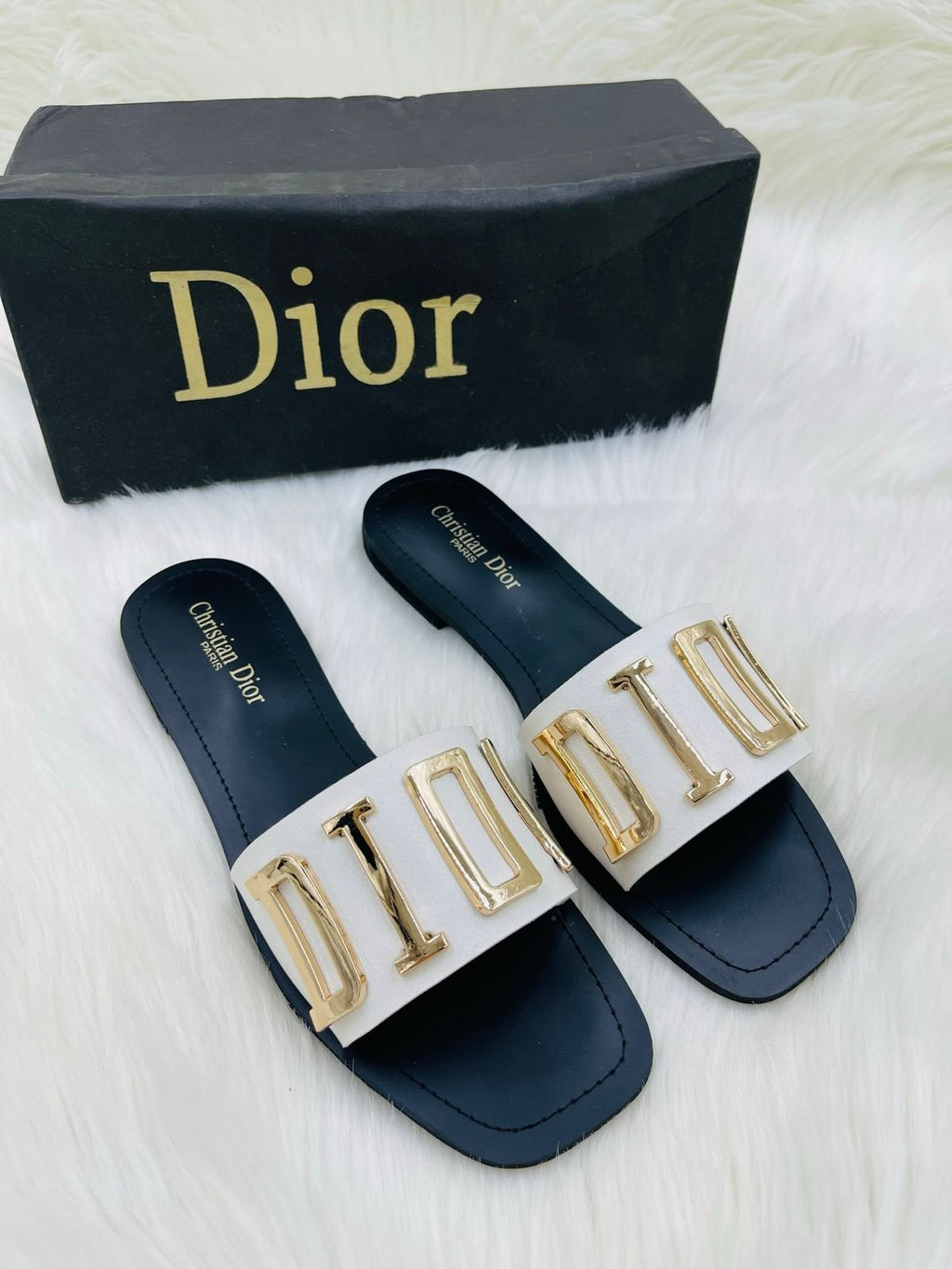 FEMALE SLIDES -98