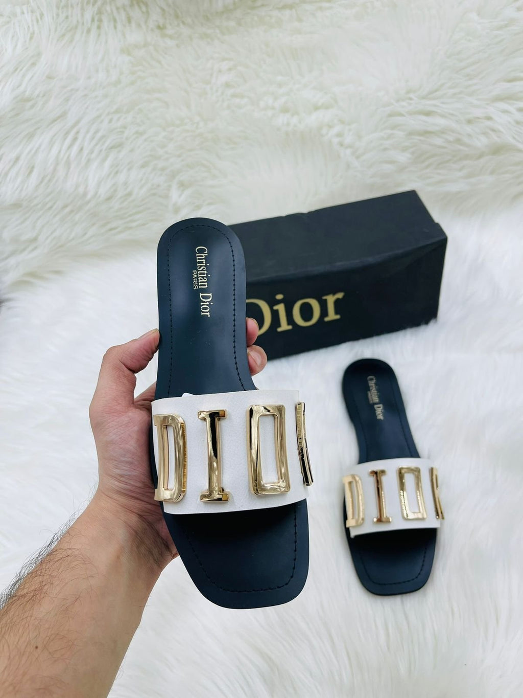 FEMALE SLIDES -98