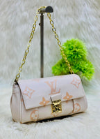 HAND BAG -240