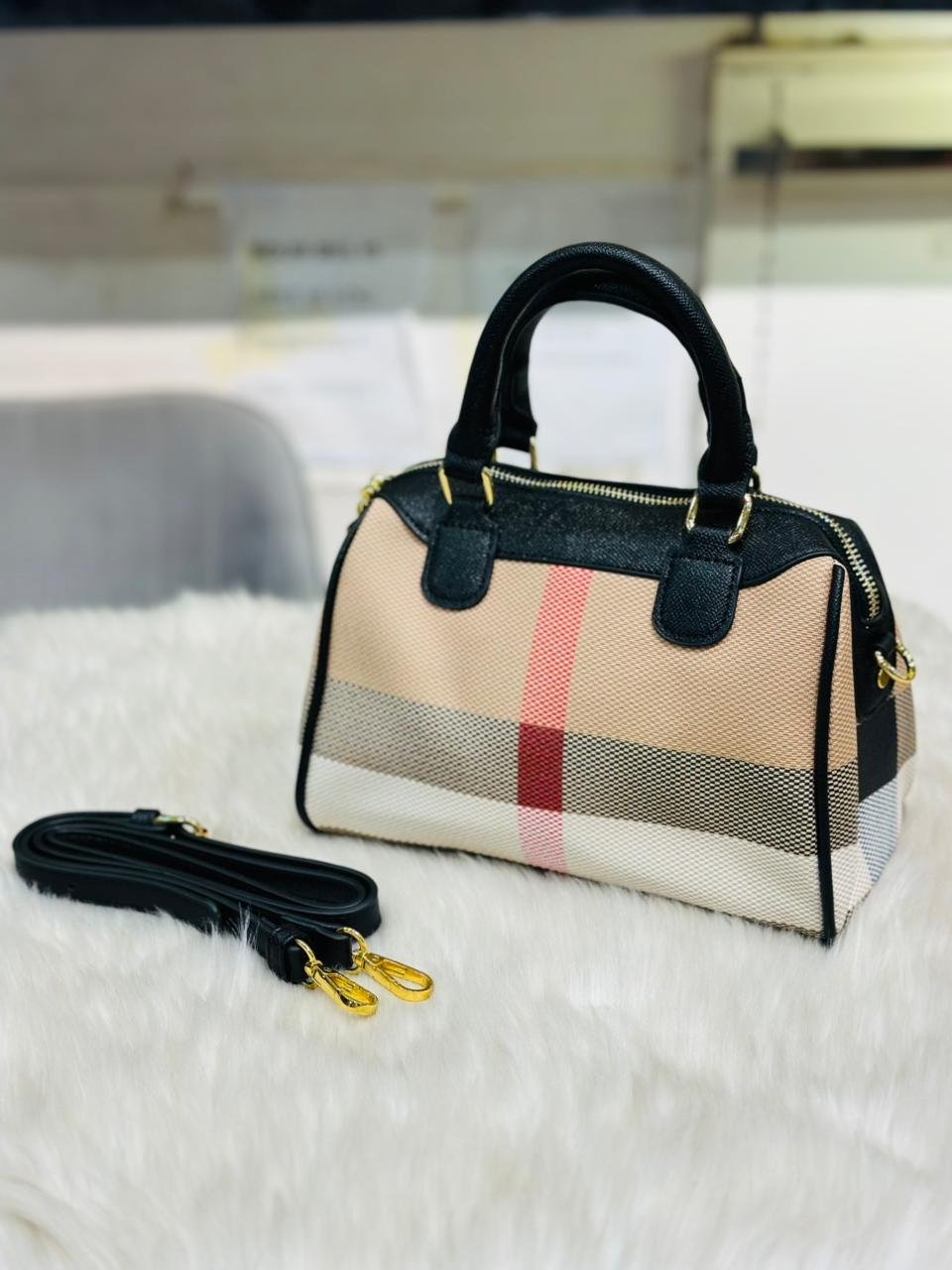 HAND BAG -295