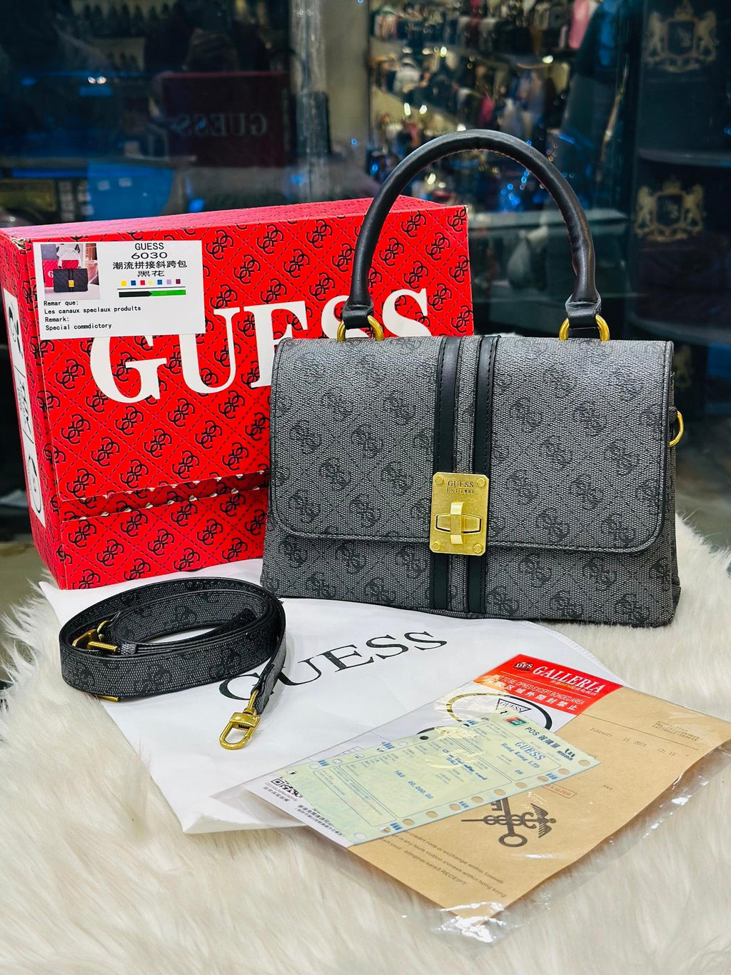 HAND BAG -60