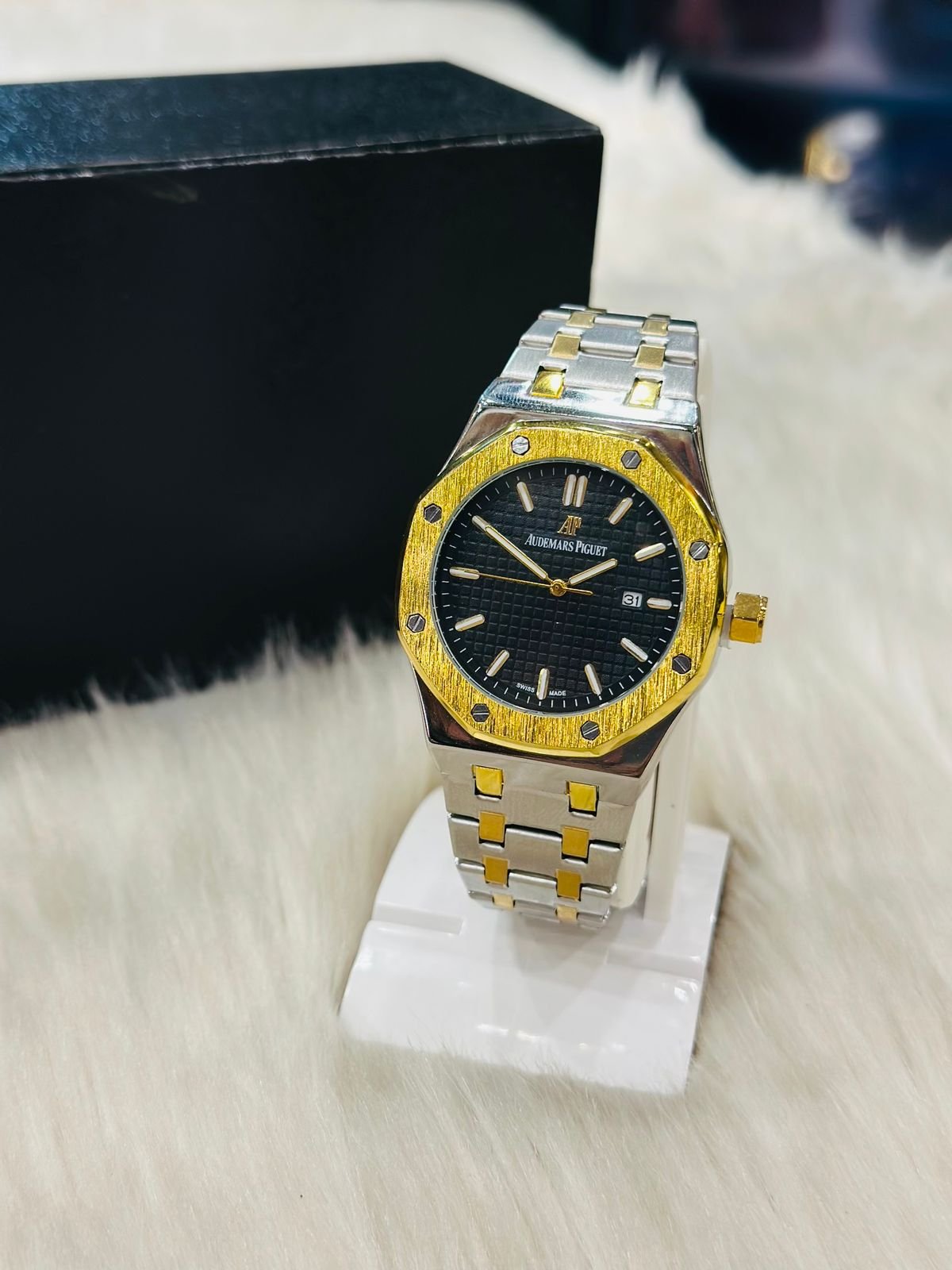 WATCH -43