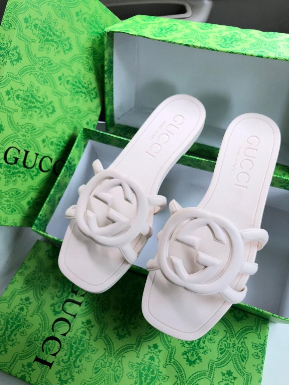 FEMALE SLIDE -74