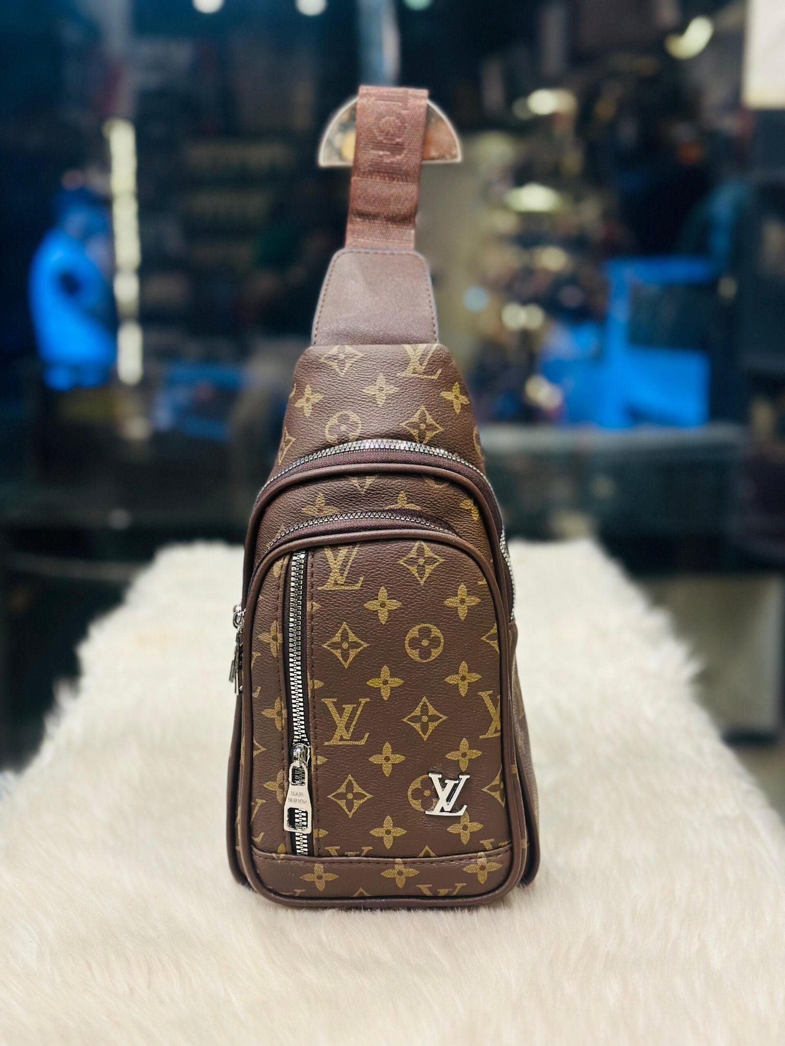 CHEST BAG -15