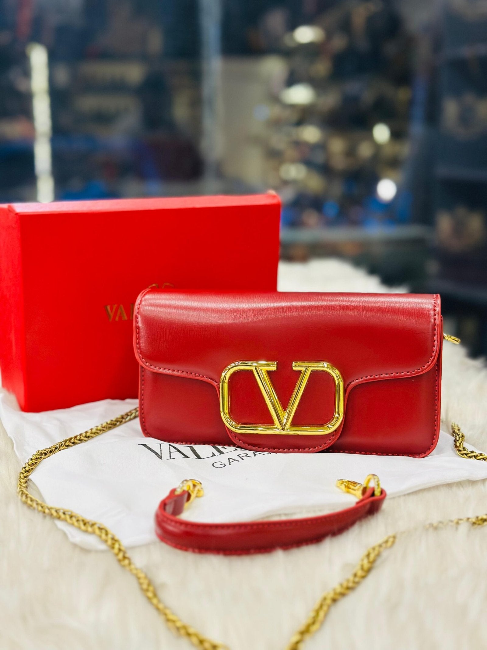 HAND BAG -246
