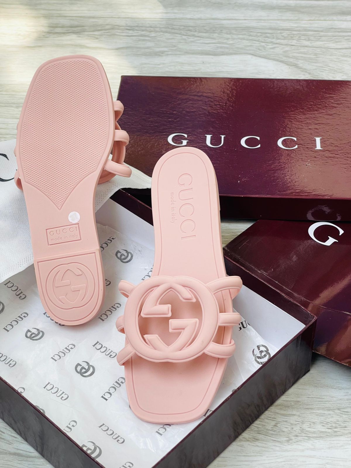 FEMALE SLIDES-005