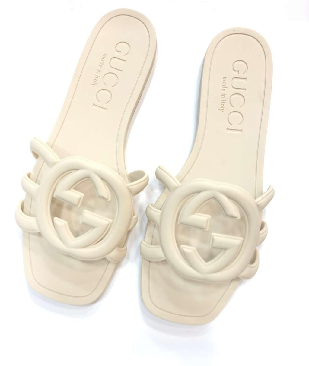 FEMALE SLIDES-007