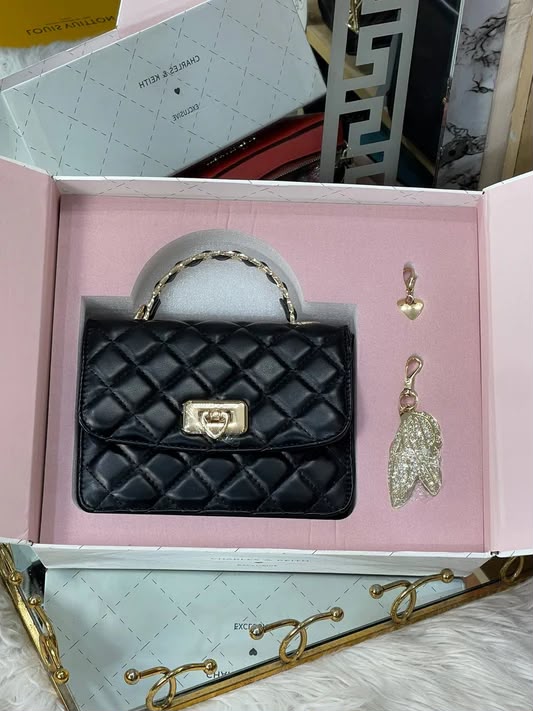 LImited addition gift box-HB03