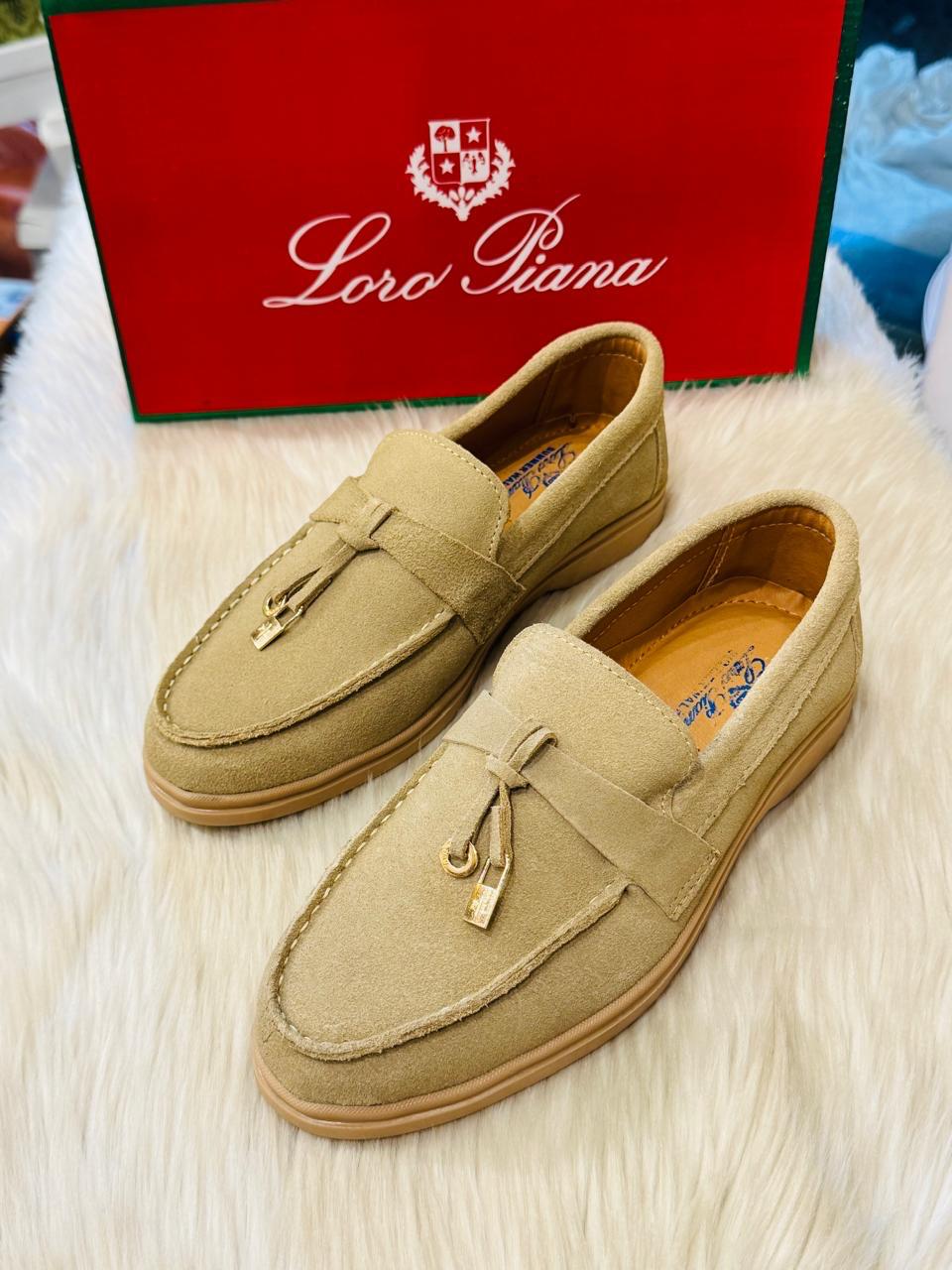 Premium Loafers -777