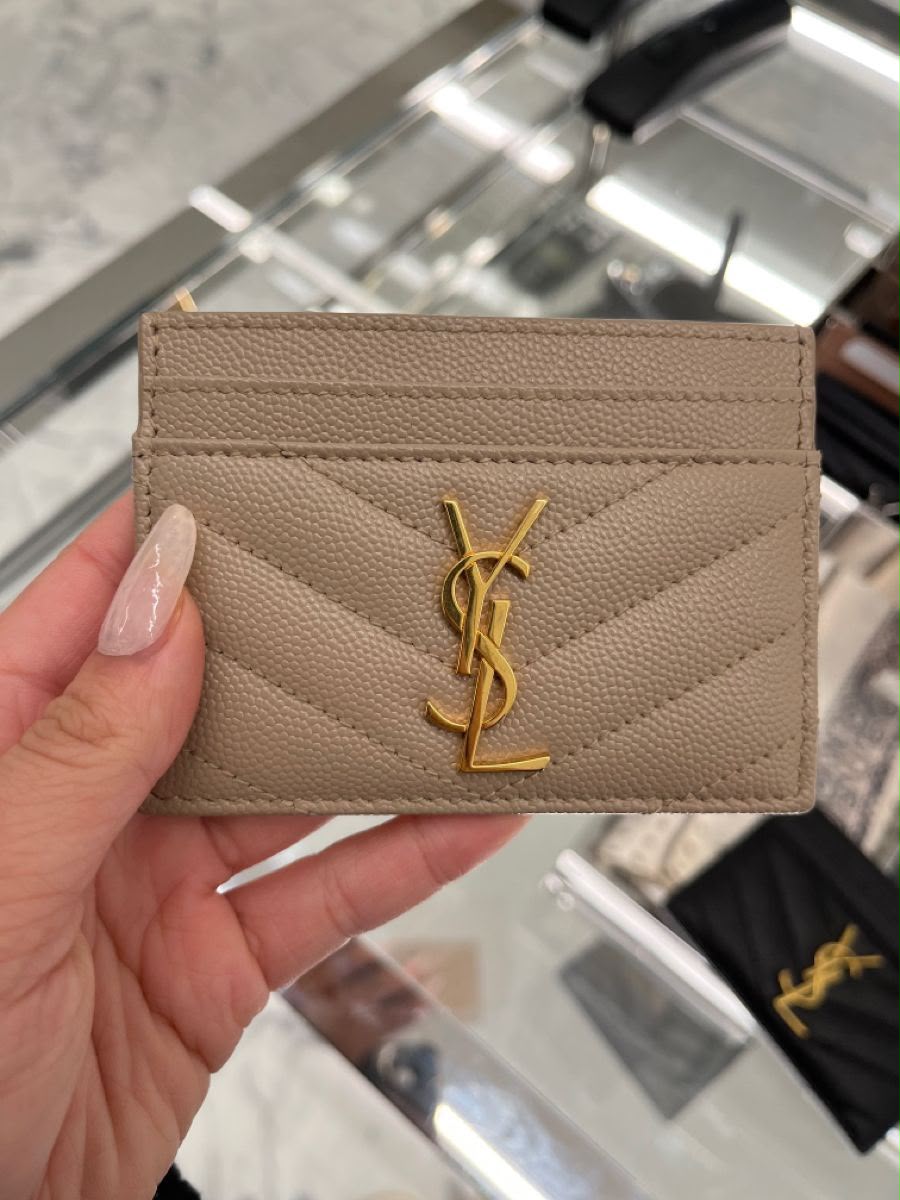 Female cardholder
